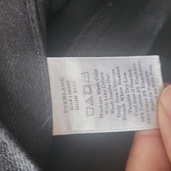 [Everlane] Hi Rise Ankle Jeans - Size 24 - Picture 6 of 10